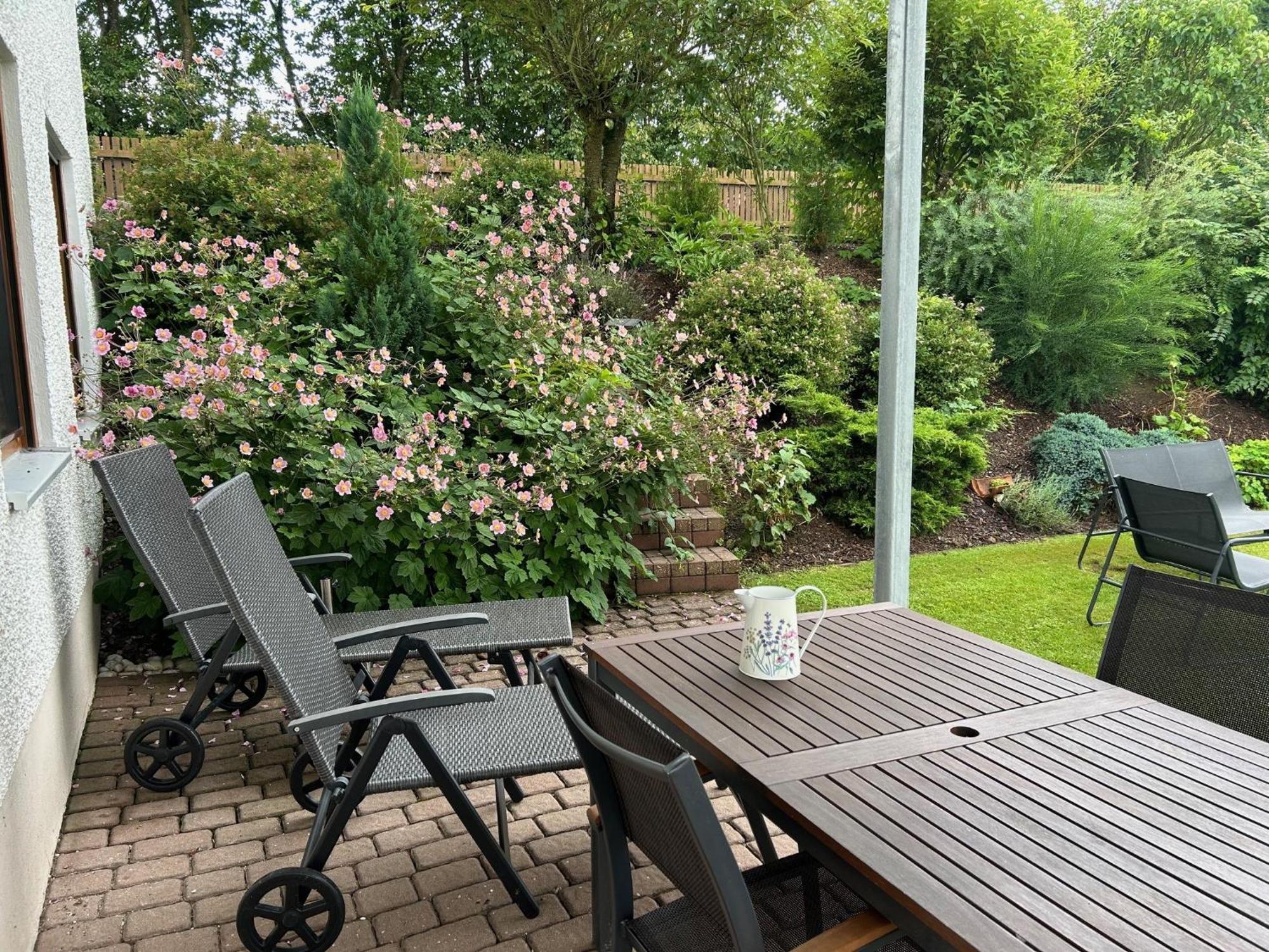 Ruhige Ferienwohnung Mit Terrasse Fuer 2 Personen Vohenstrauss Exteriér fotografie
